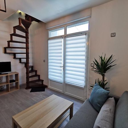 Charmant Appartement Dans Centre Meschers/Gironde Exterior photo