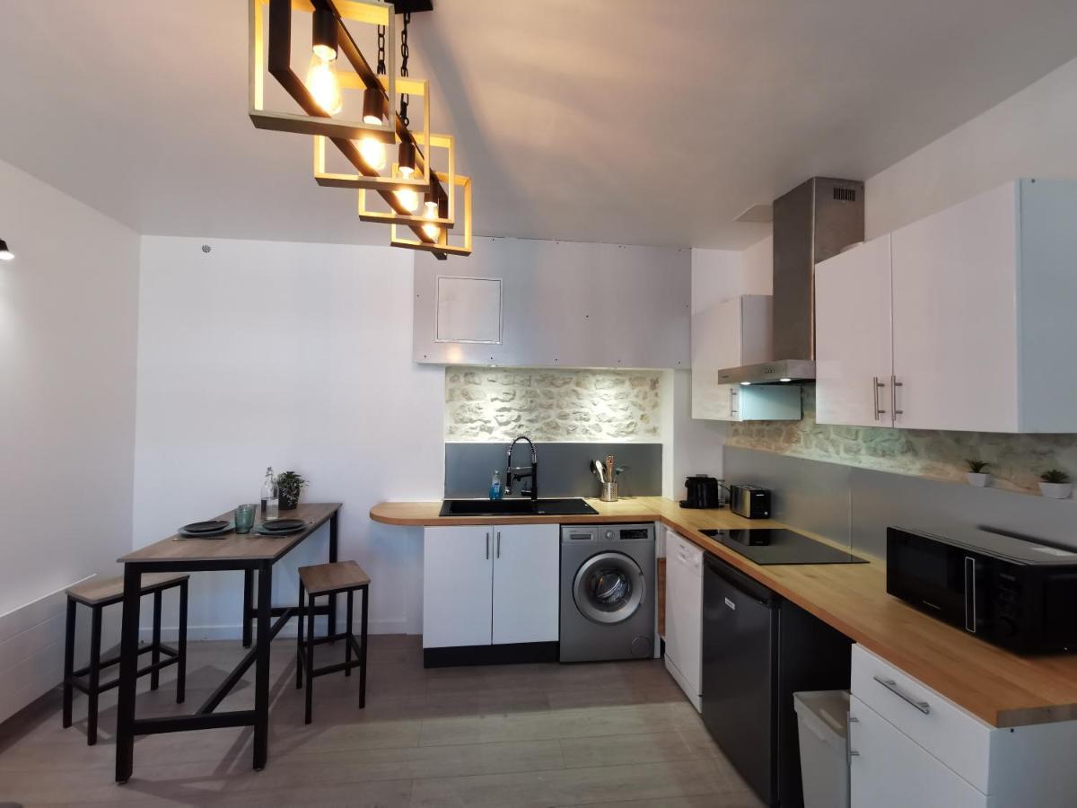 Charmant Appartement Dans Centre Meschers/Gironde Exterior photo