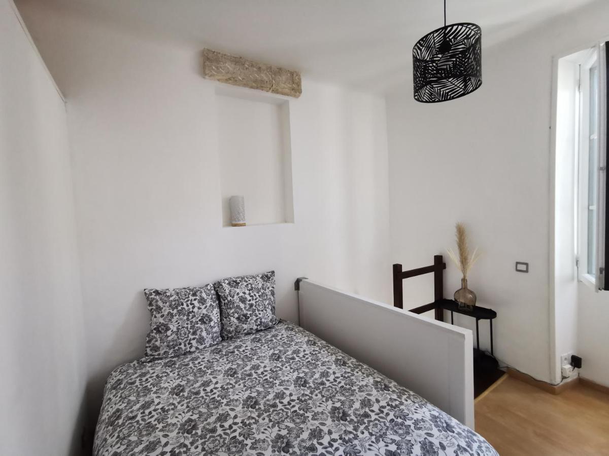 Charmant Appartement Dans Centre Meschers/Gironde Exterior photo